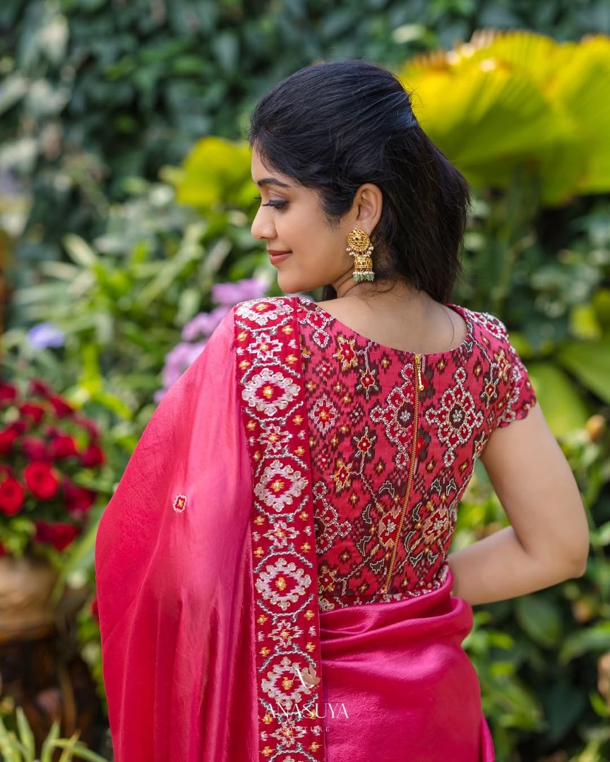 Crimson Ikat